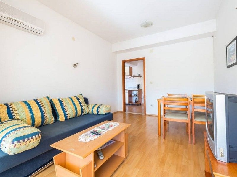 Ivanka Hotel 3*